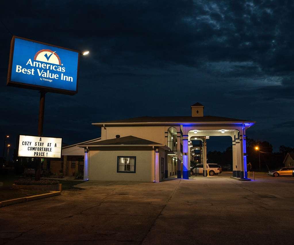 Americas Best Value Inn - Monroeville Exteriör bild