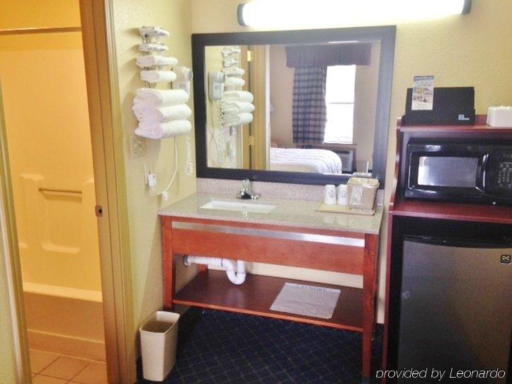 Americas Best Value Inn - Monroeville Exteriör bild